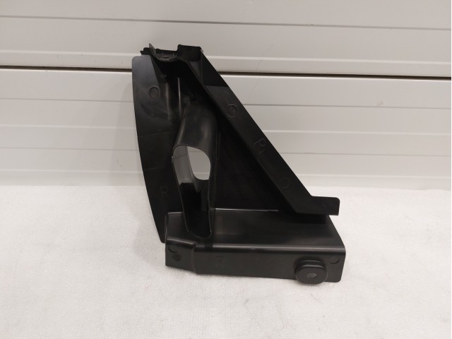 Valve Cover, RH